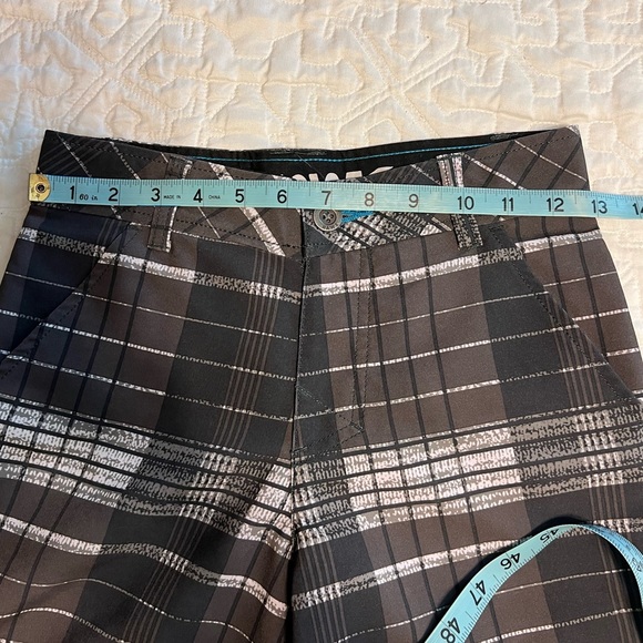 Tony Hawk Hybrid Shorts - Picture 5 of 9